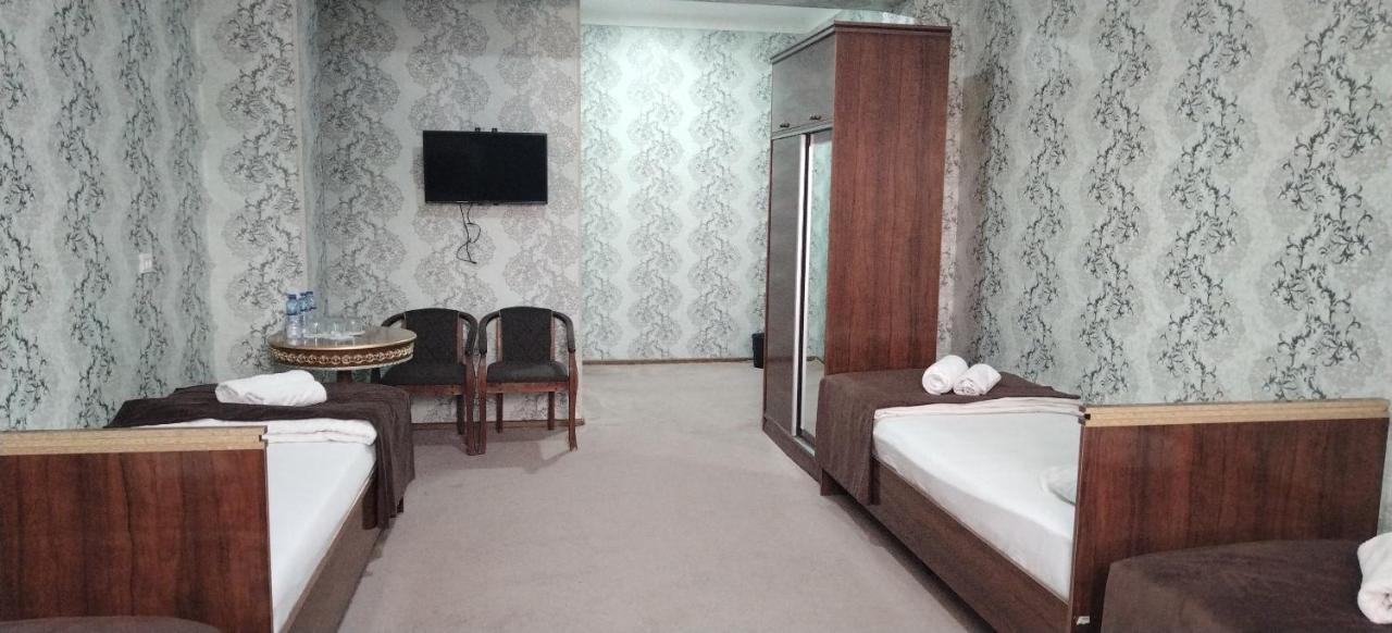 Hotel Crystal Palace Ürgenç Dış mekan fotoğraf